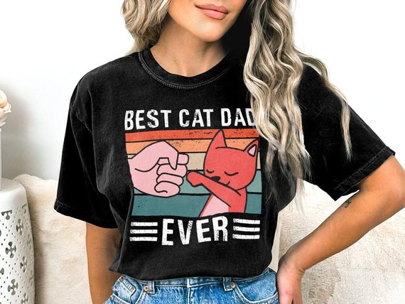 Vintage Best Cat Dad Ever Bump Fist Father's Day Gifts T-Shirt Vintage Best Cat Dad Ever Bump Fist Father's Day Gifts T-Shirt