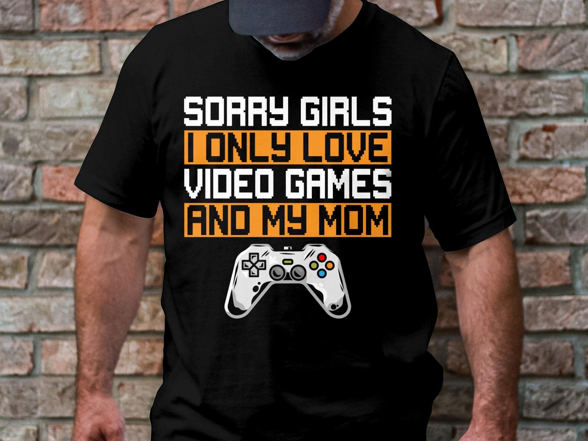 Funny Gamer T-Shirt For Video Game Players Proud Mom Funny Gamer T-Shirt For Video Game Players Proud Mom