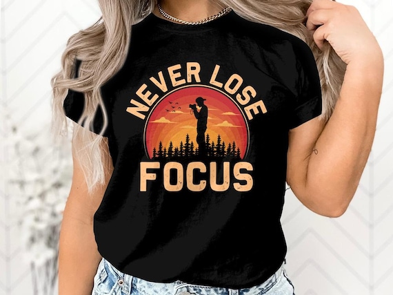 Vintage Retro Sunset Camera Photographer Gift T-Shirt Vintage Retro Sunset Camera Photographer Gift T-Shirt