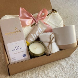 Hygge Gift Box for Women, Gifts for Her, Self Care Gift Set for Mom, Promotion Gift, Thank You Gift, Cozy Care Package, Gift to Friend