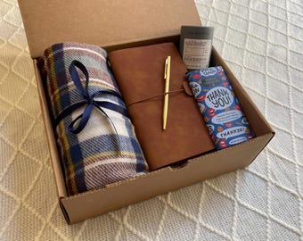 Hygge Gift for Women, Winter Gift Box for Her, Sending a Gift Hug Basket, Self Care Box For Women, Thinking of You Care Package, Gift Box