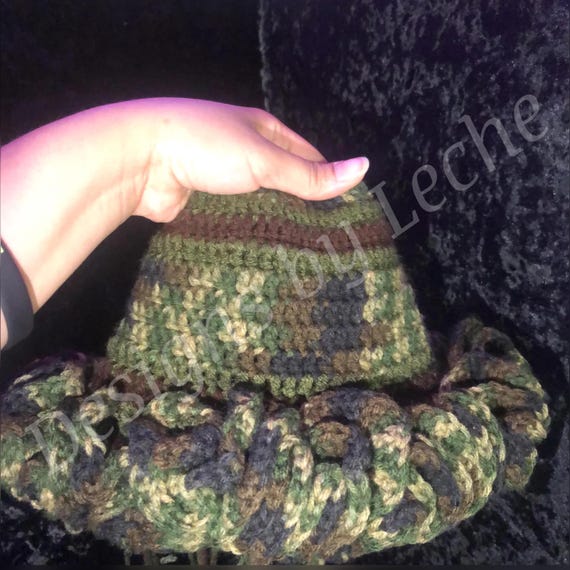 Camo Deluxe Ruffle Hat | Crochet - Etsy display picture 1