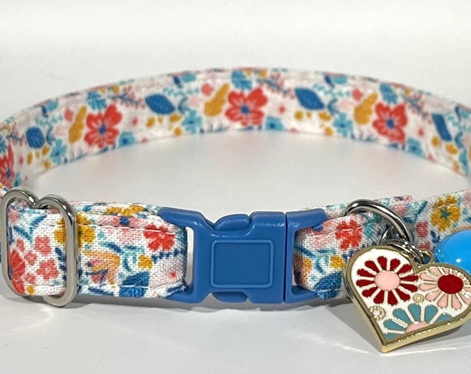 Cat Collar- “Ditsy Florals" Adjustable Breakaway Collar