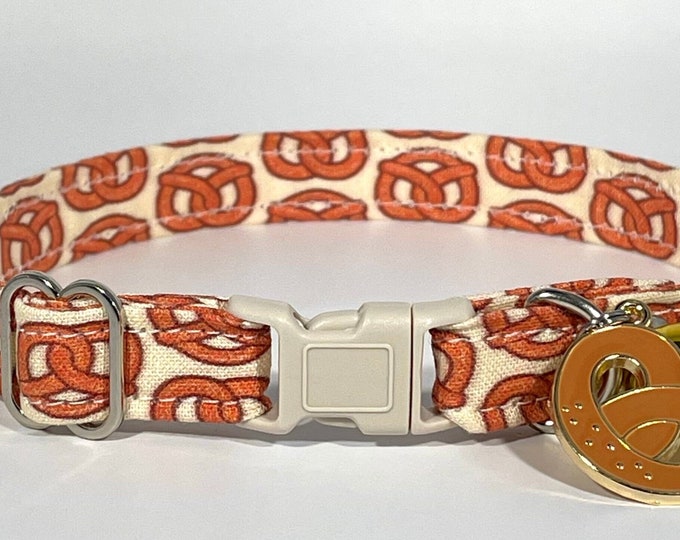 Cat Collar- “Pretzels" Adjustable Breakaway Collar