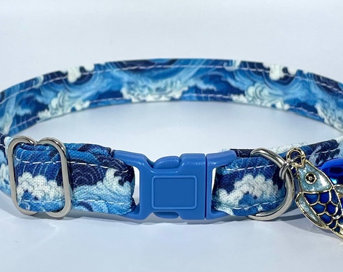Cat Collar- “Ocean Waves” Adjustable Breakaway Collar