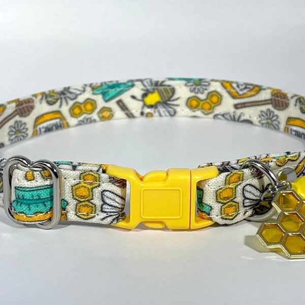 Cat Collar- "Honeybee" Adjustable Breakaway Safety Quick-Release Collar, honeycomb, yellow, honey bee, bees, bumble bee, daisy, summer, cute