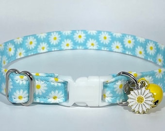 Cat Collar- “Blue Daisies" Adjustable Breakaway Collar