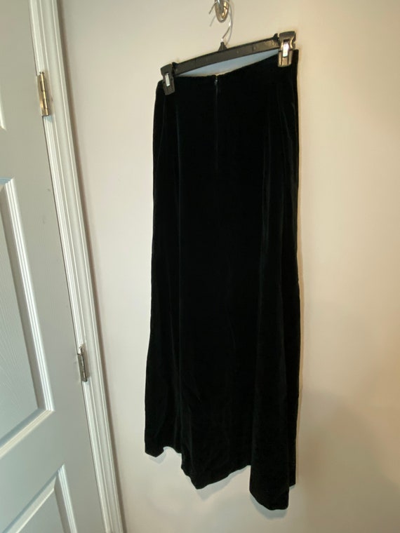 Vintage 60s/70s John Meyer Black Velvet Maxi Skirt - image 6