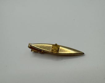 Vintage MCM signierte Anson Krawattenklammer mit Delta Upson Bruderschafts-Wappen, vergoldet