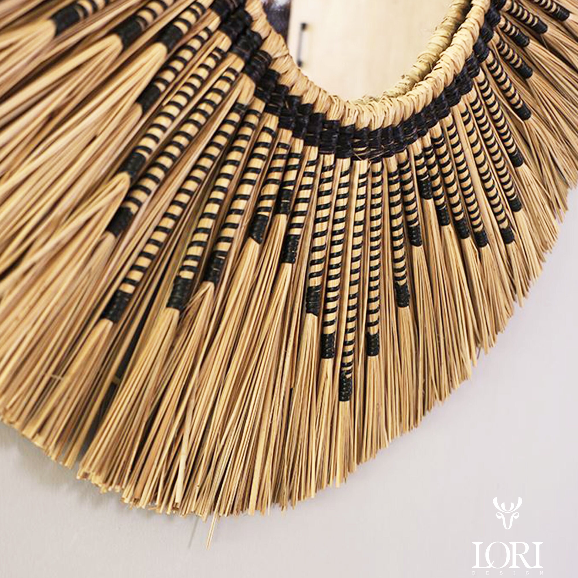 Rattan Mirror, Wall Mirror Bohemian in Natural Raffia , Sun Mirrors