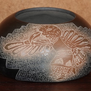 Santa Clara Pueblo Etched / Sgraffiti Eagle Dancer pot Dan Tafoya,  4.25" diameter
