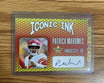 2017 Patrick Mahomes Iconic Ink Rookie Facsimile Auto RC