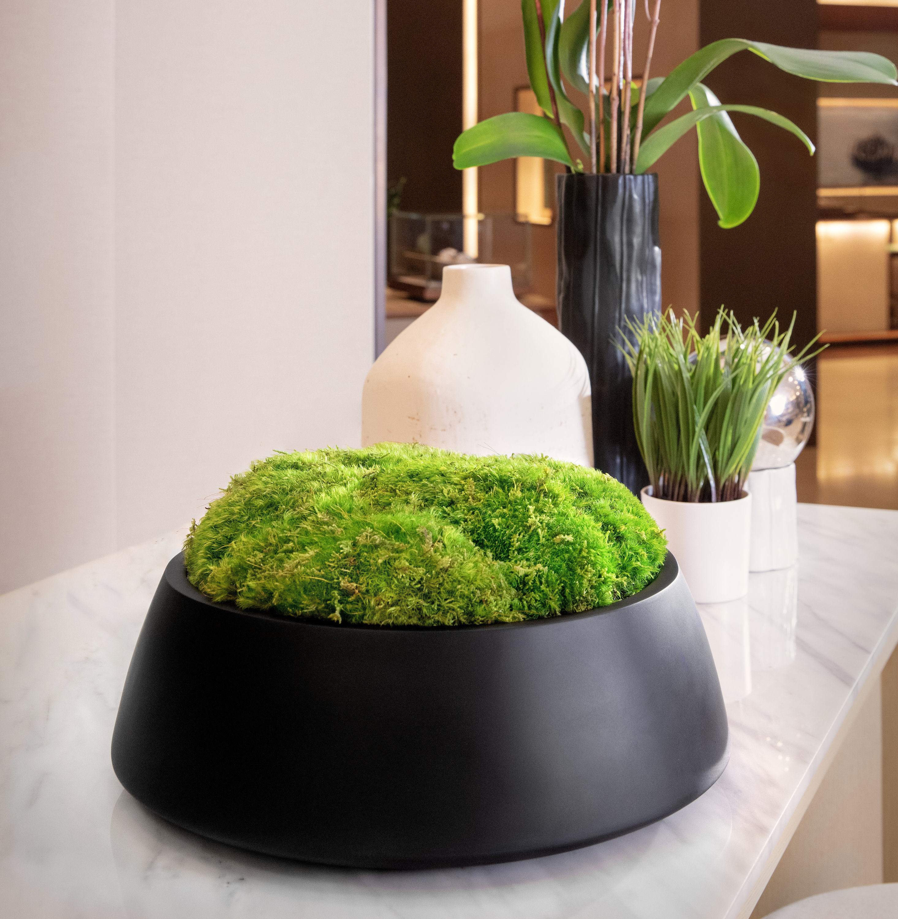 MD MACOMINE Design Moss Bowl | 8 Diameter | Artificial | Ceramic Pedestal Bowl | Home Décor