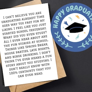 De afstudeerkaart "You Barely Graduated", grappige afstudeerkaart, van geliefde, gelukkige afstuderen, pdf-bestand direct downloaden 5 x 7