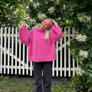 Ella Sweater // English knitting pattern // Women's sweater