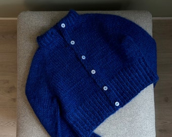 Klara cardigan / English knitting pattern / Women's cardigan