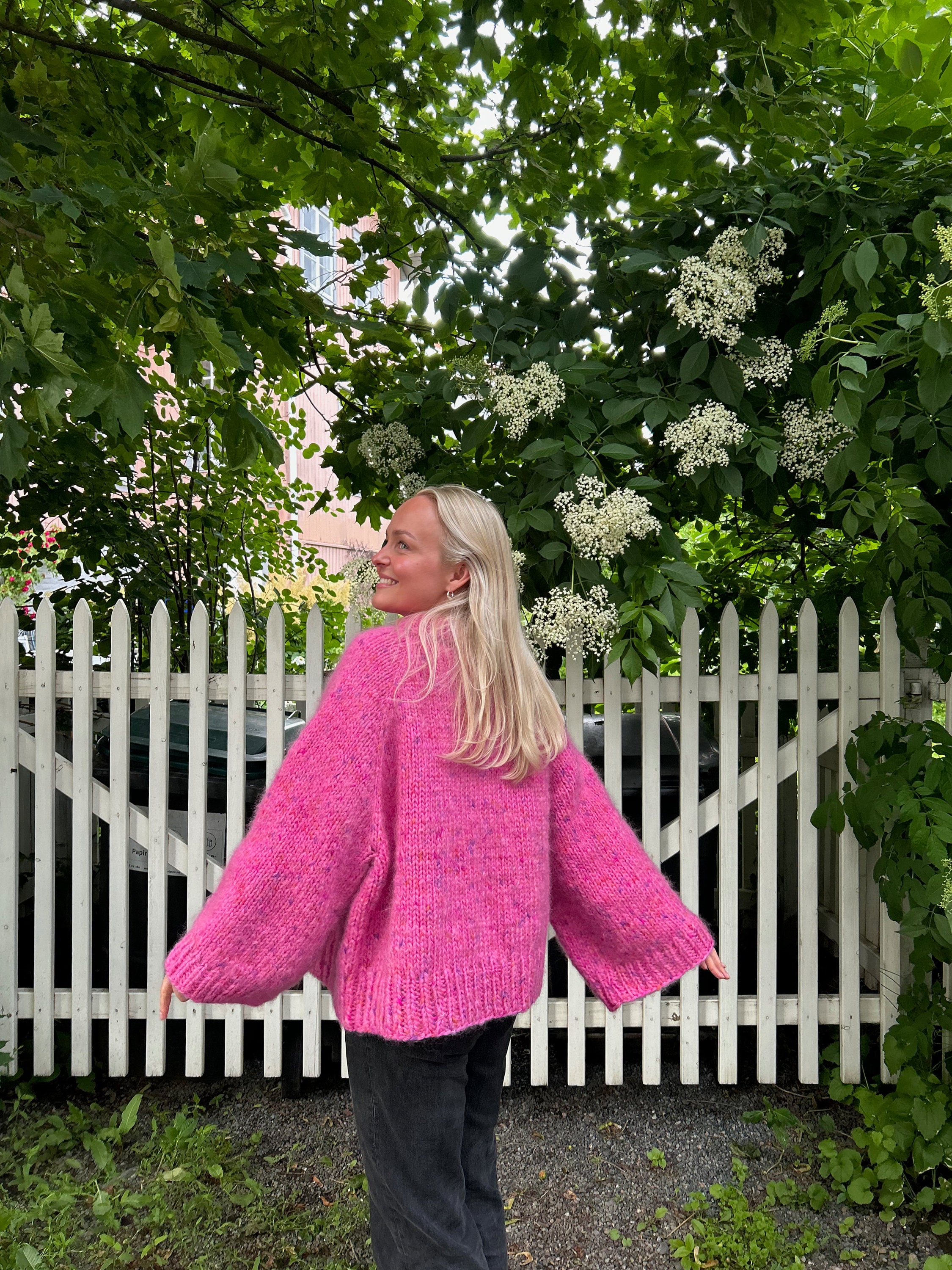 Ella Sweater // English Knitting Pattern // Women 