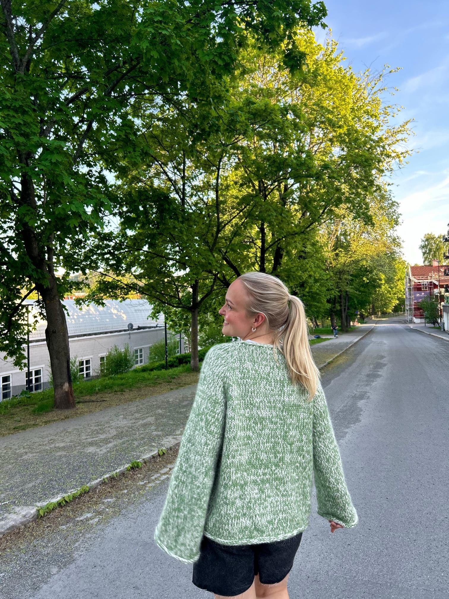 Tessa Sweater - English Knitting Pattern - Etsy