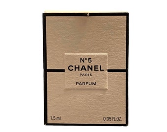 Chanel Nº5 Perfume Miniature - Edt Perfume with box 1.5ml. 0.05 fl.oz.