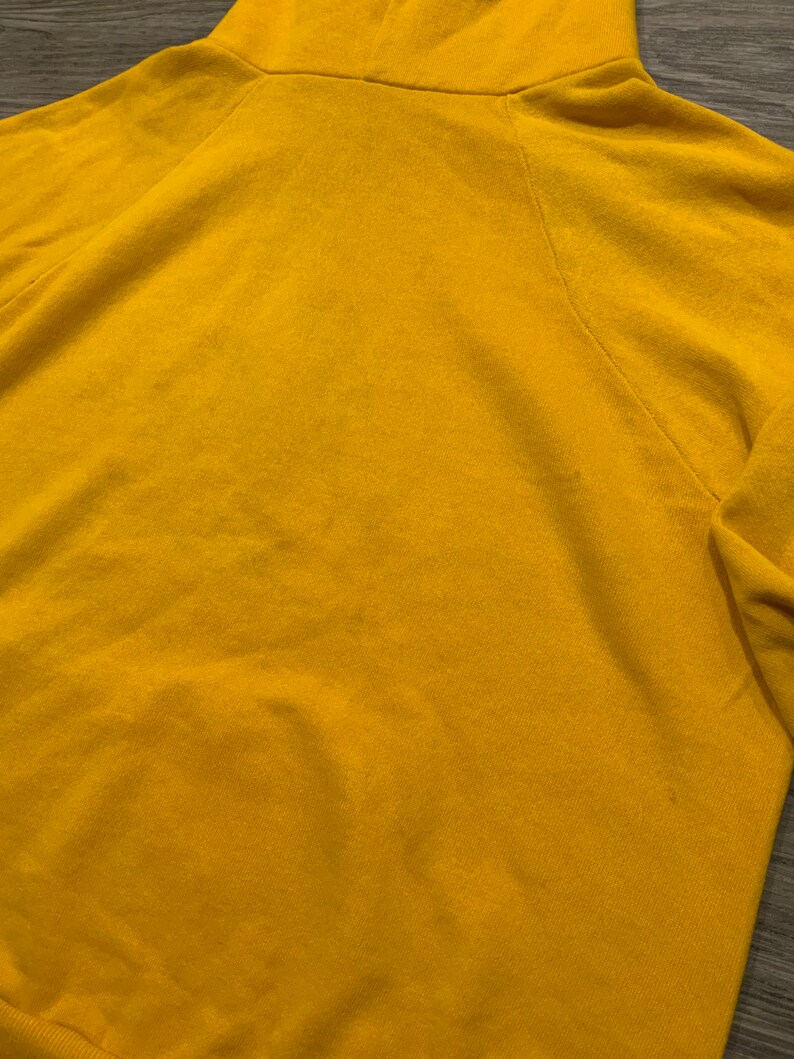 Vintage 80s 1985 Soccer Crunchbombs Raglan Worn Yellow Sweatshirt Hoodie image 9