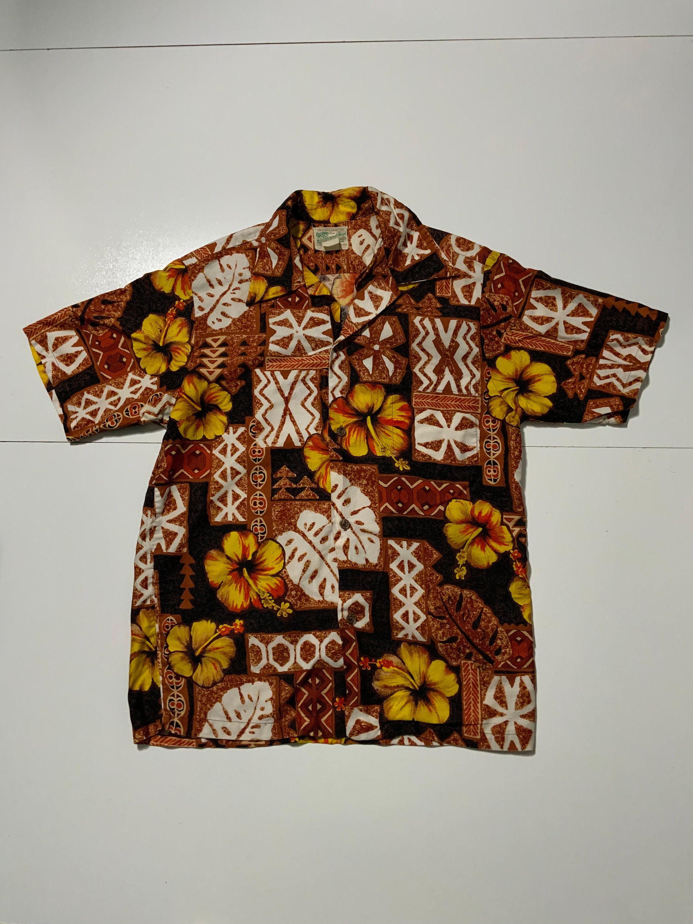 Vintage 50s 60s Diamond Head Sportswear Waikiki Hawaii Vintage 50s 60s Diamond Head Sportswear Waikiki Hawaii