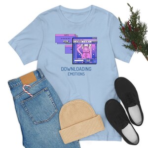 Camicia Kawaii Rosa, Camicia Downloading Emotions, Camicia Harajuku, Camicia Vaporwave, Camicia Anime, Pastel Goth, Tumblr, Unisex immagine 5