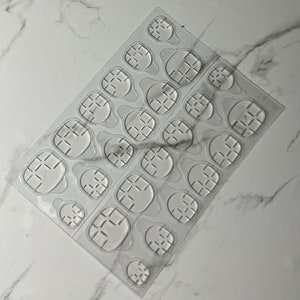 Glue Tabs | Adhesive Glue Tabs | Nail Tabs | Stick On Nails UK | Press On Nails |