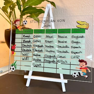 Stundenplan "Fußball" aus Acrylglas | mit Tisch Staffelei | abwischbar | Schulplaner | kleiner Wochenplan für den Tisch