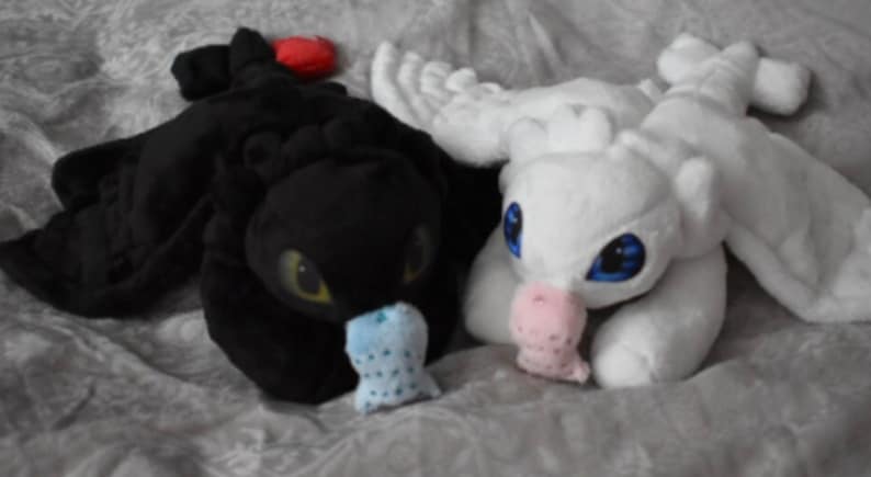 Toothless & White Fury Beanie Plush Pattern and Instructions HTTYD Plush Plushies with Magnet Fishie image 2