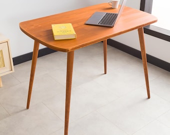 Oval Laptop Computer Desk, Mid Century Modern Pine Wood Top Writing Desks Table