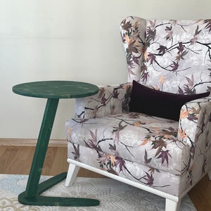 C Shape End Side Table, Small Space Wooden Side Coffee Table Livingroom Furniture, Unique Round Side Table, Space Saver Couch Sofa Table