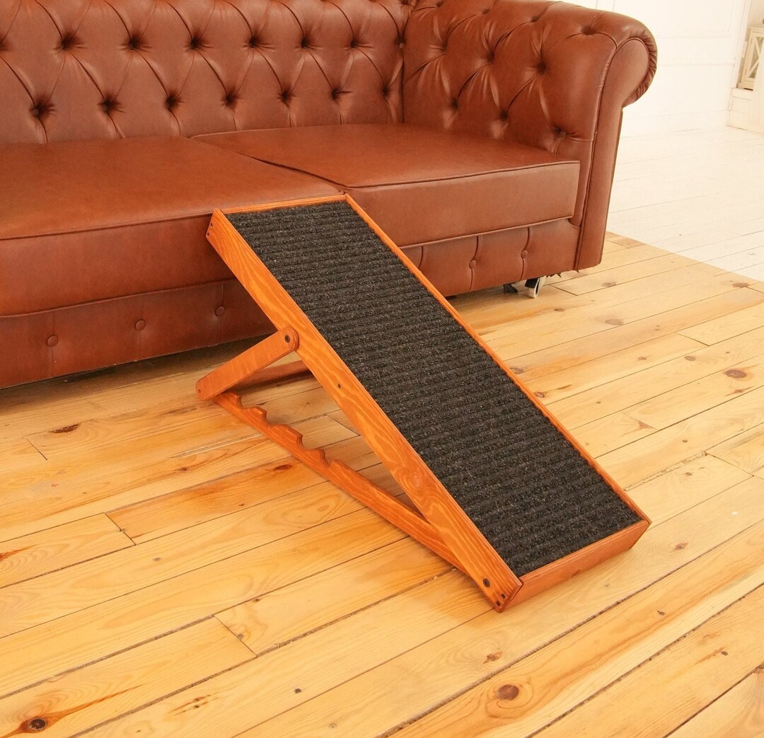 Modern Wood Dog Ramp With Carpet, Free Standing Foldable Large Pet Ramp