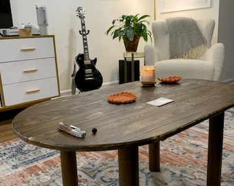 Ronde salontafel walnoothout, rustieke woonkamer lage middentafel meubelen, unieke grote houten moderne tafel met dikke poten uit het midden van de eeuw