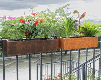 Wooden Railing Planter Box for Balcony, Rectangle Garden Planter with Brackets
