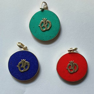 Om Aum  ॐ  White Metal Pendant in Turquoise, Lapiz and Coral Colours ,Round Mandala,Handcrafted,Hinduism,Yoga Meditation
