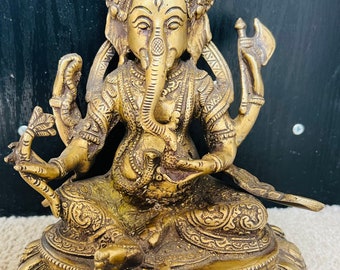 19cm Axe carrying Brass Ganesh Statue,Ganesha,Ganapati,Nepal Handcrafted 2.5kg