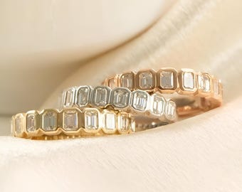 Bezel Set Emerald Cut Moissanite Half Eternity Band Emerald Diamond Anniversary Band Promise Band 14K Gold Stackable Bridesmaid Gift Band