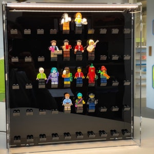 50体のレゴミニフィギュアを展示する新しいディスプレイ - コレクターアイテム、ダストカバー付き、LEDライトキット付き