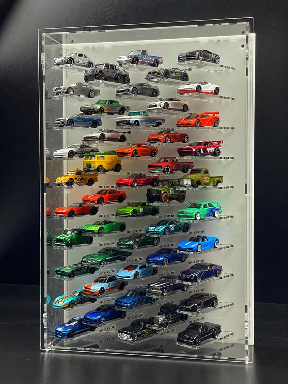 Expositor de 24 coches Hot Wheels 1:64 modelos surtidos - Kilumio