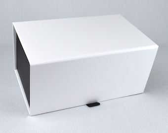 Set of 20 Small Magnetic Closure Gift Boxes, Memory Box, Wholesale Price, Customizable, Proposal Box, Thank You Box, 8.25x5x4in, Black,White