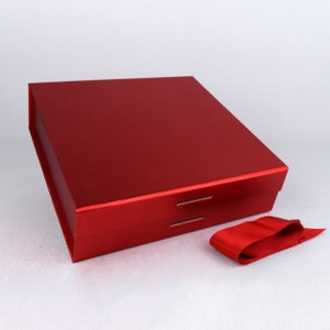 Caja de regalo cuadrada, cierre magnético, caja de regalo vacía, cinta de raso, logotipo personalizable, lujoso, 8,75 x 8,75 x 2,5 pulgadas, negro, blanco, cobre, rojo