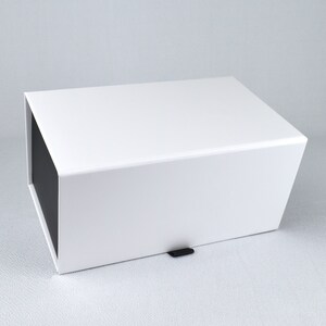Set of 20 Small Magnetic Closure Gift Boxes, Memory Box, Wholesale Price, Customizable, Proposal Box, Thank You Box, 8.25x5x4in, Black,White