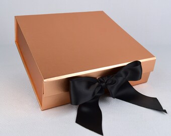 Set of 20 Metallic Square Magnetic Boxes, Luxury Box, Wholesale Price, Customizable, 8.75x8.75x2.5in, Copper, Red, Silver
