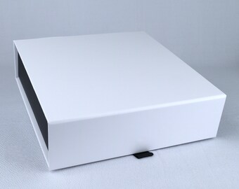 Set of 20 Square Magnetic Closure Boxes, Corporate Gift Box, Wholesale Price, Customizable, Luxurious, 8.75x8.75x2.5in, Black, White