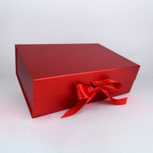 Metallic Gift Box with Magnetic Closure, Corporate Gifts, Bridesmaid Box, Customizable, Flower Girl Box, 14x9.5x4.5in, Red, Silver, Copper