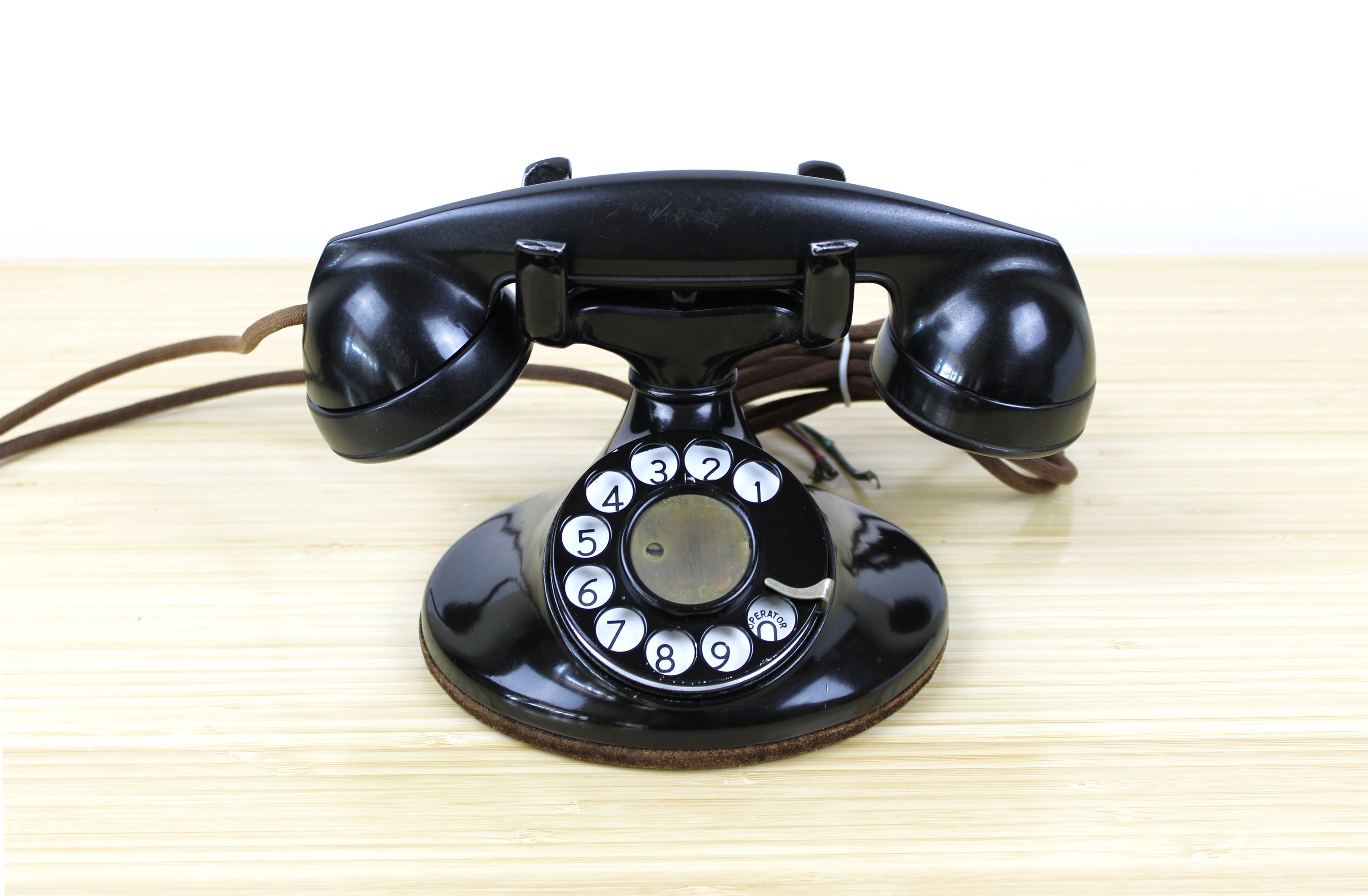 Antique 1930-1939 Western Electric Rotary Phone Model 202 D1 F1 W