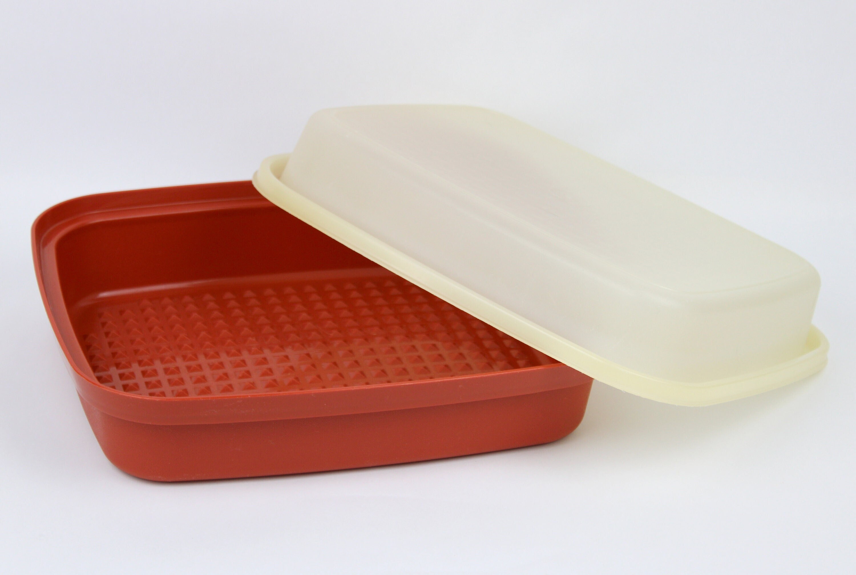 Tupperware Season Serve Large, Furniture & Home Living