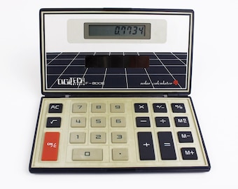 Vintage Digitech Solar Calculator with Folding Flip Case F-800E, Rare 1970s Space Age Electronics
