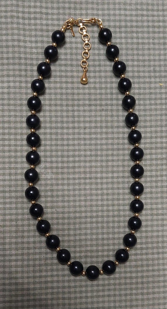 Collier Perles Porcelaine Noir Signé Monet - Attache Dorée - Bijou Vintage