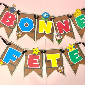 Bannière d&#39;anniversaire Super Mario et décorations pour cupcakes